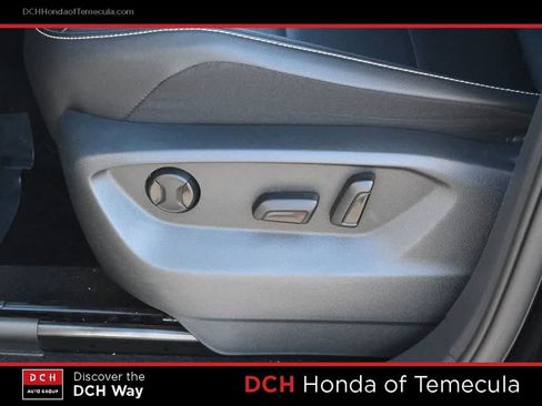 Used 2021 Volkswagen Tiguan SE R-Line image 17