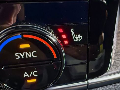 New 2026 Nissan Rogue Platinum w/ Platinum Premium Package image 16