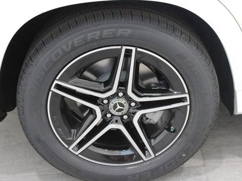 New 2025 Mercedes-Benz GLE 450 4MATIC Coupe image 3