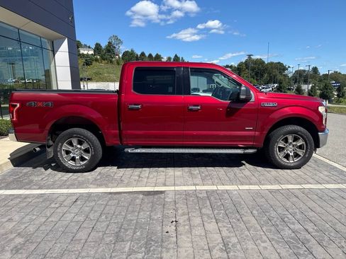 Used 2015 Ford F150 XLT w/ Equipment Group 302A Luxury AWD/4WD image 4