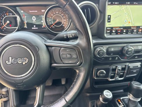 Used 2022 Jeep Gladiator Sport AWD/4WD image 23