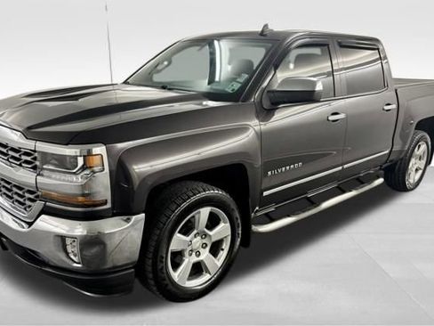 Used 2016 Chevrolet Silverado 1500 LT w/ All Star Edition image 4
