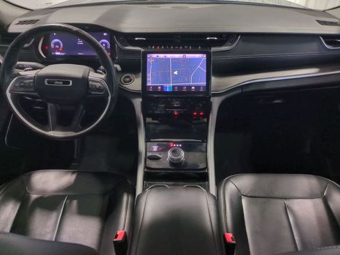 Used 2022 Jeep Grand Cherokee L Limited image 14