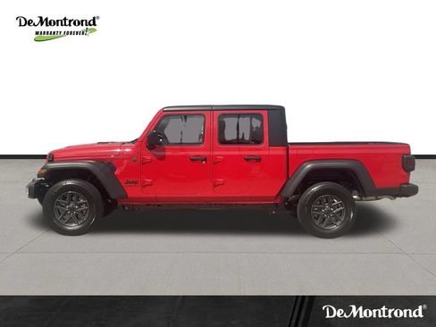 New 2025 Jeep Gladiator Sport AWD/4WD image 8