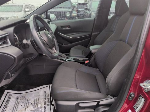 Used 2022 Toyota Corolla SE FWD image 9