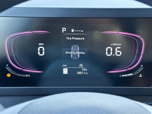 Used 2024 Kia Sportage LX image 23