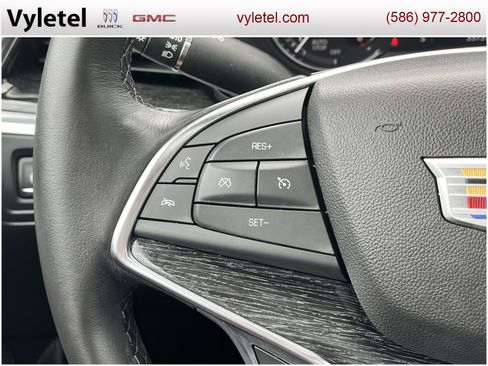 Used 2023 Cadillac XT5 Premium Luxury image 24