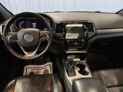 Used 2019 Jeep Grand Cherokee Limited w/ Luxury Group II image 30