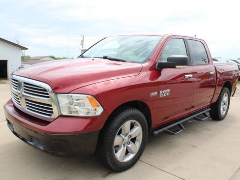 Used 2015 RAM 1500 Big Horn AWD/4WD image 2