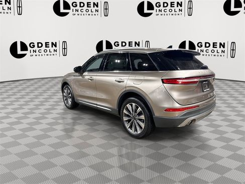 Certified 2020 Lincoln Corsair Reserve w/ Elements Package image 6