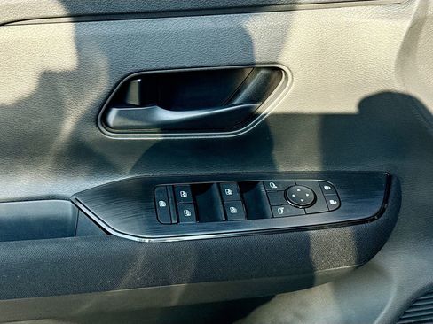 New 2026 Nissan Kicks S FWD image 18