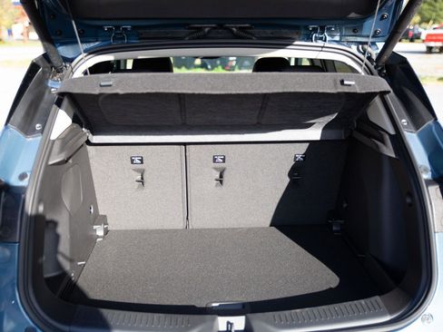 Used 2024 Buick Encore GX Avenir w/ Avenir Technology Package image 24