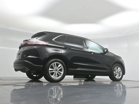 Used 2016 Ford Edge SEL image 45
