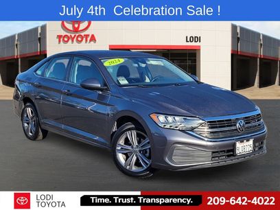 Used 2024 Volkswagen Jetta SE