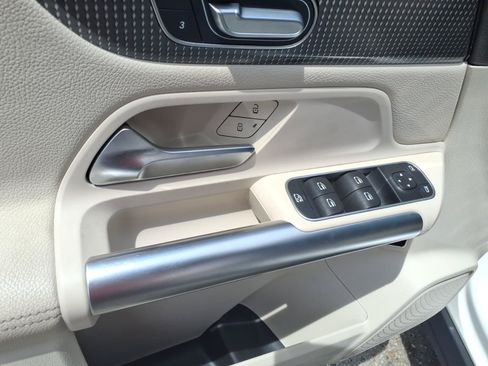 Used 2023 Mercedes-Benz GLA 250 image 23
