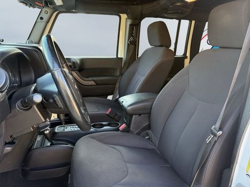 Used 2014 Jeep Wrangler Unlimited Sport w/ Quick Order Package 24S image 10