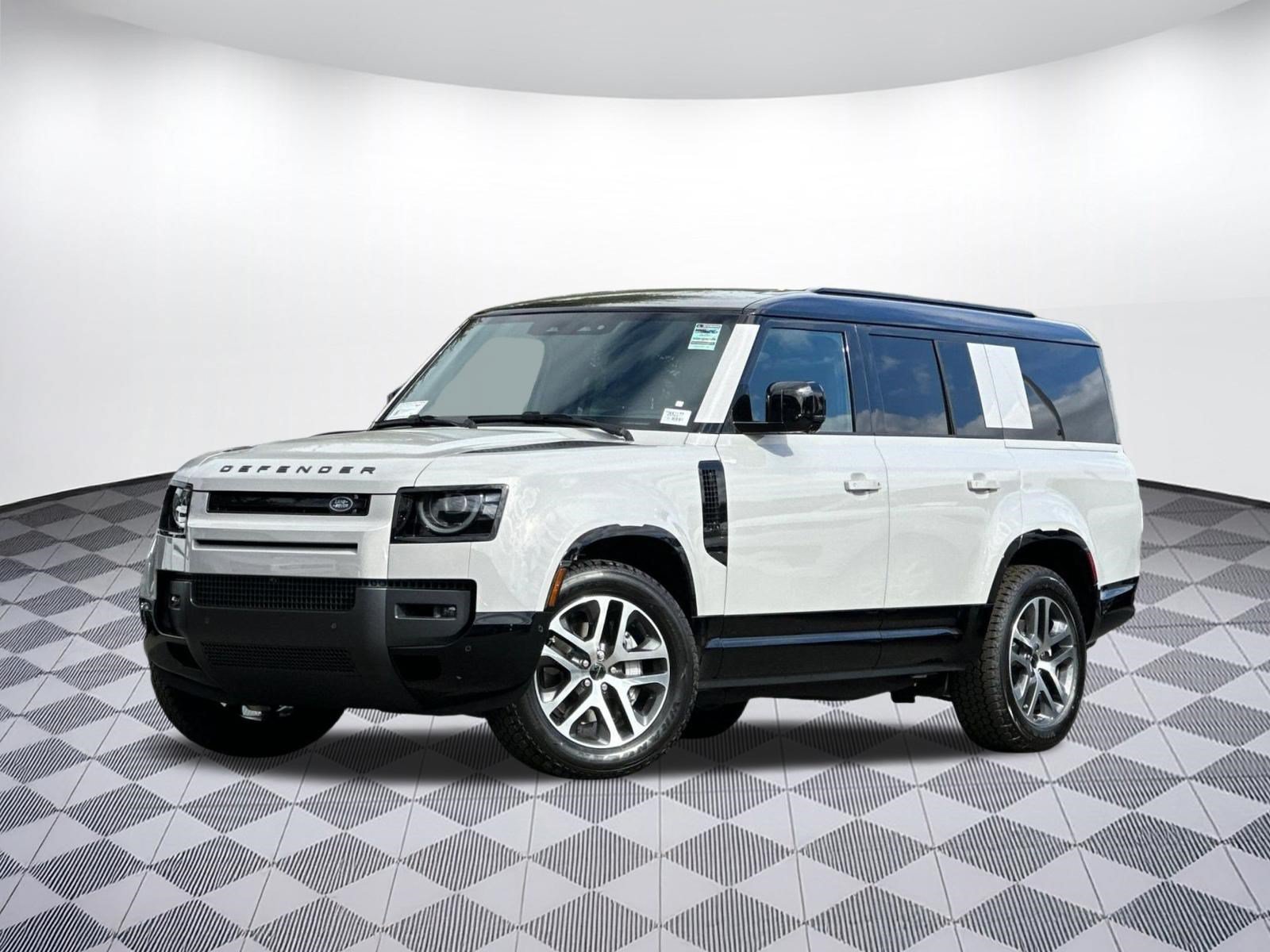 New 2026 Land Rover Defender 130 X-Dynamic SE AWD/4WD image 26