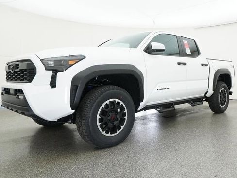New 2026 Toyota Tacoma TRD Off-Road image 17