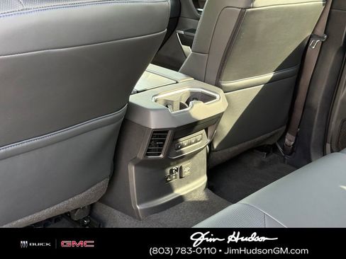 Used 2024 Toyota Tundra Platinum w/ TRD Off-Road Package AWD/4WD image 27
