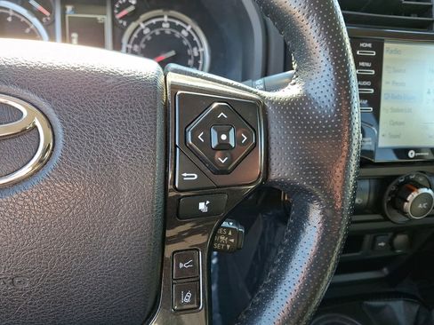 Certified 2024 Toyota 4Runner TRD Off-Road Premium image 22