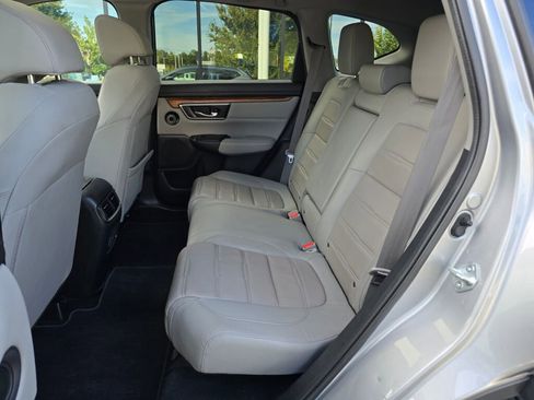 Certified 2022 Honda CR-V Touring image 18