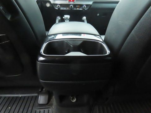 Used 2021 Kia Telluride S AWD/4WD image 14