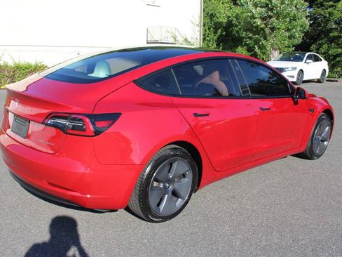 Used 2022 Tesla Model 3 Long Range AWD/4WD image 6