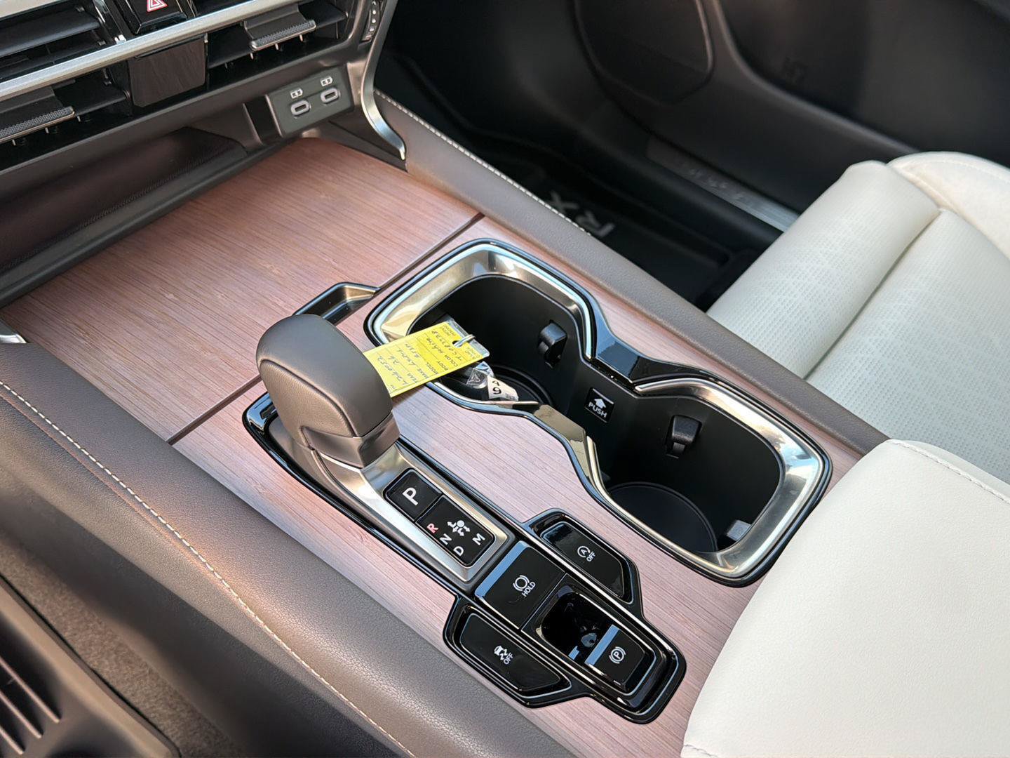 New 2026 Lexus RX 350 FWD image 28