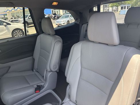 Certified 2022 Honda Pilot Elite image 27