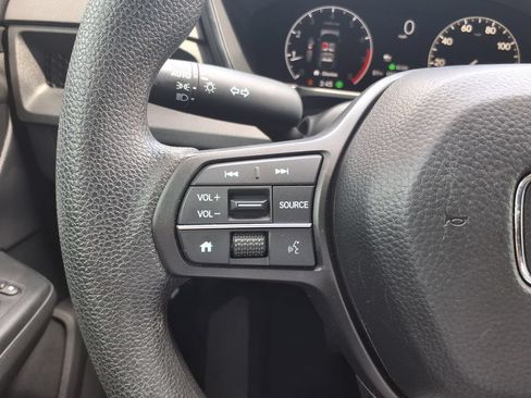 Used 2023 Honda CR-V LX image 21