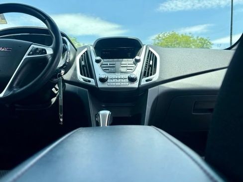 Used 2015 GMC Terrain SLE w/ Chrome Package AWD/4WD image 24