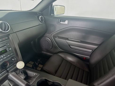 Used 2007 Ford Mustang GT Premium RWD image 22