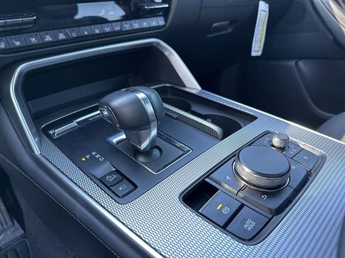 Certified 2025 MAZDA CX-90 3.3 Turbo S w/ Premium Package image 20