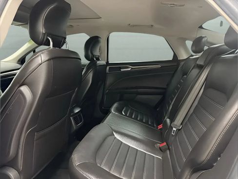 Used 2013 Ford Fusion Energi SE w/ Driver Assist Pkg FWD image 11