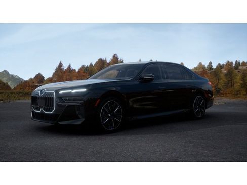 New 2026 BMW 740i RWD image 1