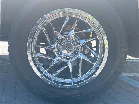 Used 2018 Nissan Titan Platinum Reserve w/ Platinum Utility Package image 20