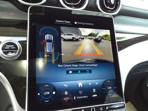 Certified 2025 Mercedes-Benz GLC 300 4MATIC image 19