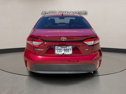 Used 2023 Toyota Corolla LE image 5