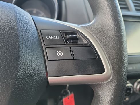 Used 2025 Mitsubishi Outlander Sport AWD image 23