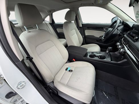 Used 2024 Honda Civic EX image 19