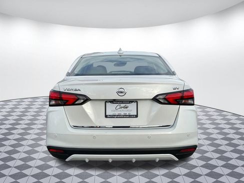 Used 2020 Nissan Versa SV image 6