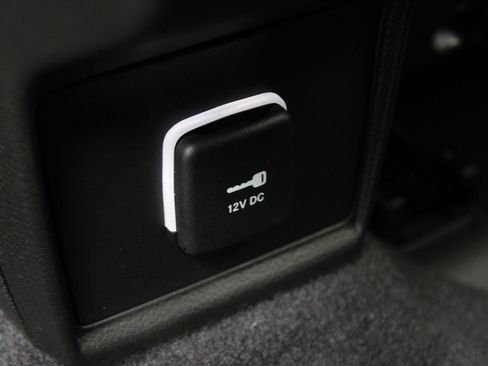 New 2026 Jeep Compass Latitude AWD/4WD image 23
