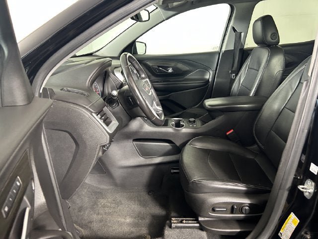 Used 2022 GMC Terrain SLT w/ Tech Package AWD/4WD image 11