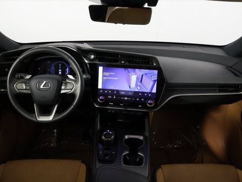 Certified 2023 Lexus RZ 450e Premium w/ Technology Package AWD/4WD image 8