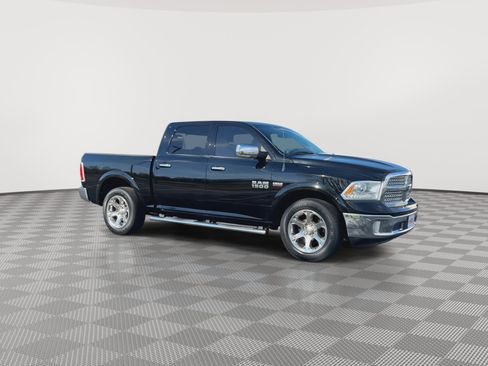 Used 2013 RAM 1500 Laramie w/ Convenience Group image 2