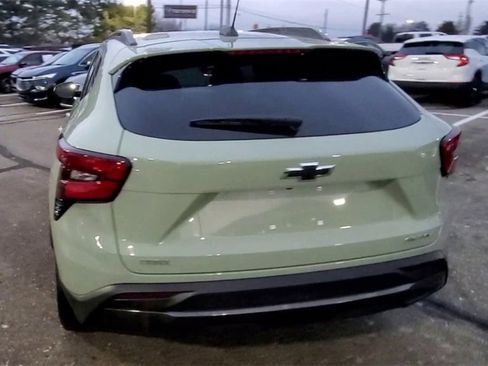 Used 2025 Chevrolet Trax ACTIV w/ Driver Confidence Package image 7