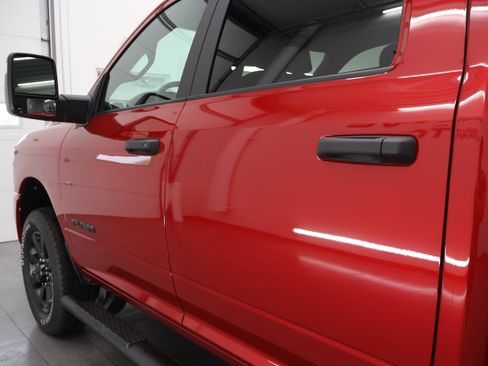 Used 2026 RAM 2500 Big Horn AWD/4WD image 32