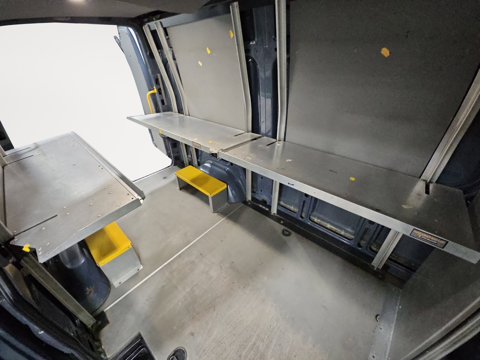 Used 2018 Mercedes-Benz Sprinter 2500 image 15