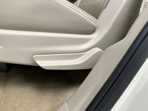 Used 2015 GMC Yukon Denali w/ Touring Package image 16