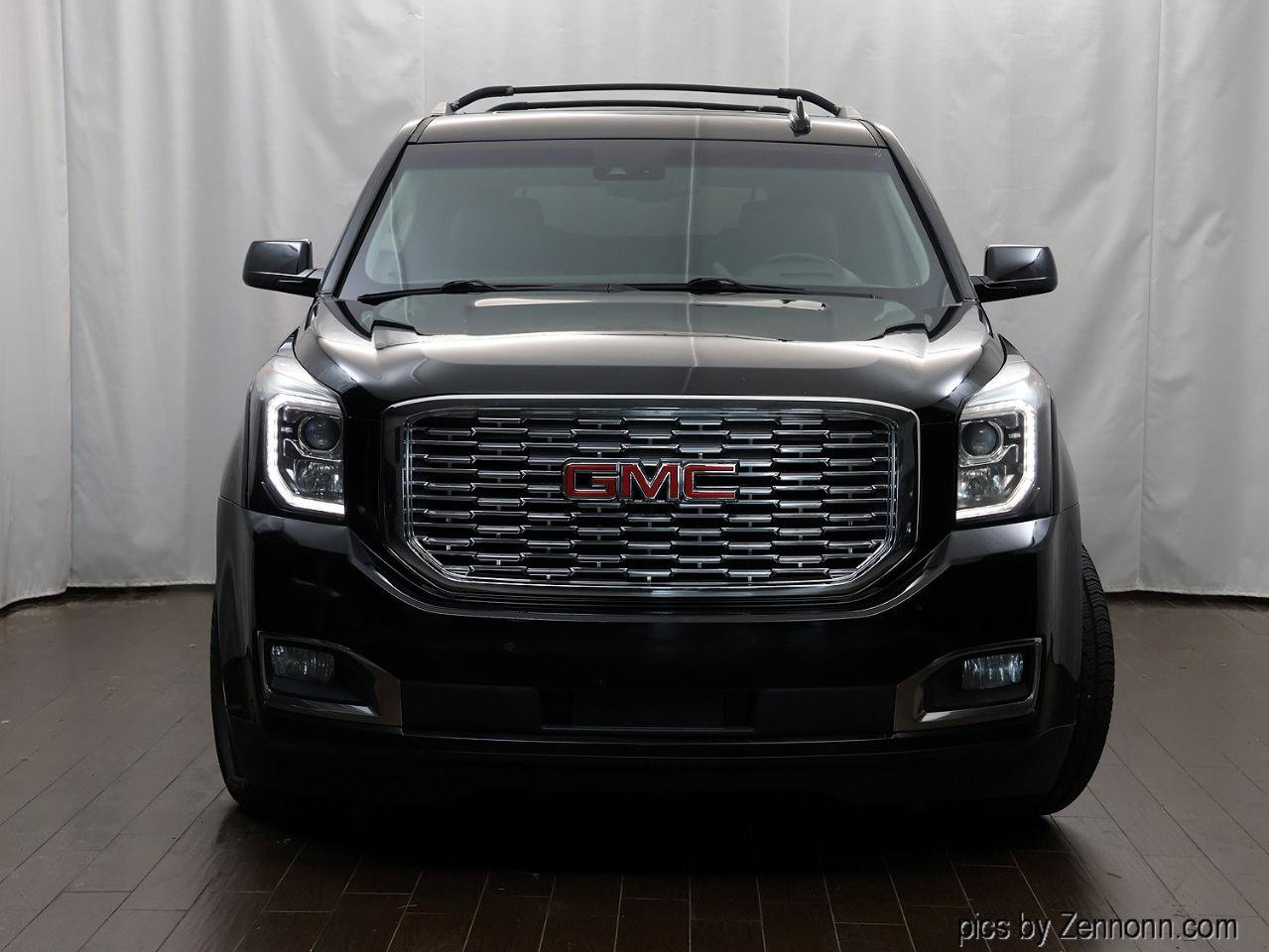 Used 2019 GMC Yukon XL Denali AWD/4WD image 5